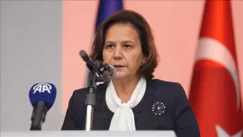 Ukraynanın səfirini və Rusiyanın müvəqqəti işlər vəkili Türkiyə XİN-nə çağırıldı