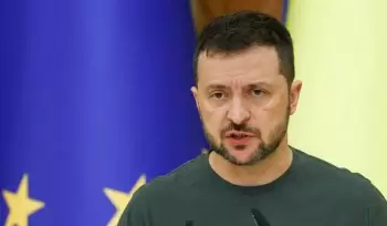 Zelenski Ukraynada prezident seçkiləri ilə bağlı Radanın təkliflərini gözləyir