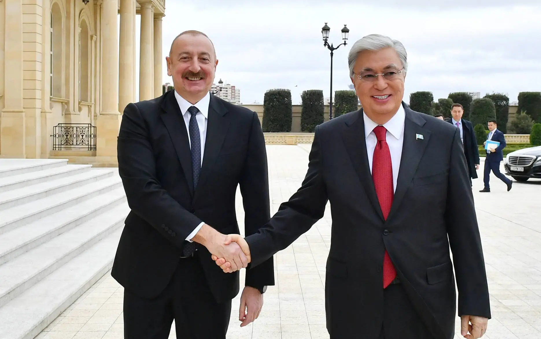 Tokayev: "İlham Əliyev fiziki cəhətdən güclüdür və daim məşq edir"