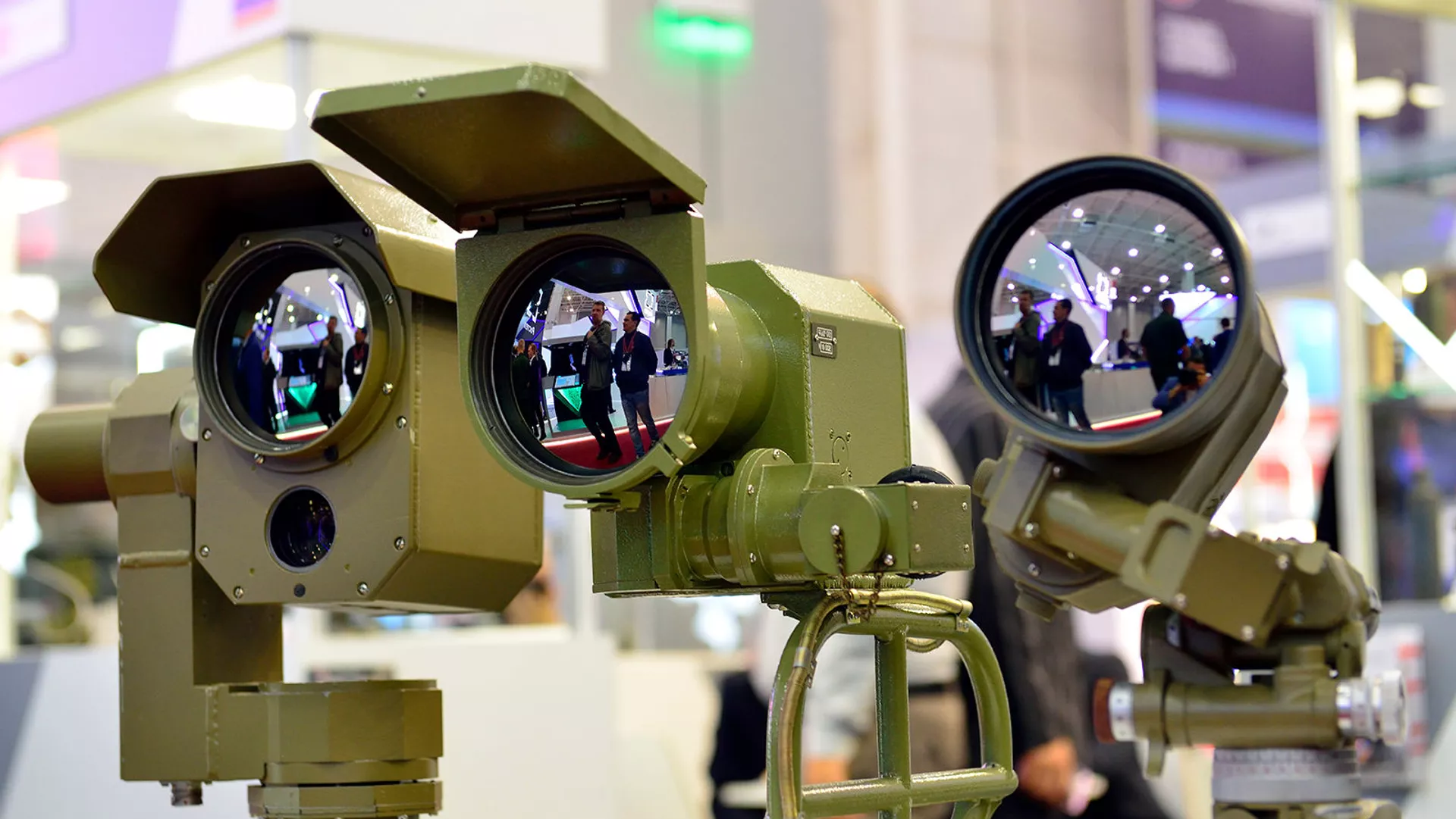 Ermənistan Müdafiə Nazirliyinin rəsmisi 700 min manat dəyərində termal cihazlarını mənimsəyib