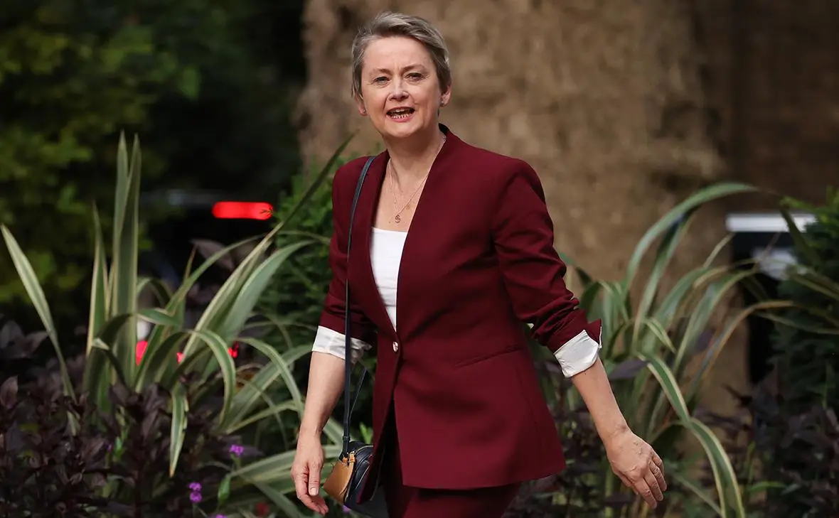 Böyük Britaniya “Sülh Şurası”na üzvlükdən imtina edib