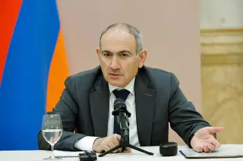 Nikol Paşinyan "qudurmuş oliqarxların" ayaqlarını qıracağına söz verib