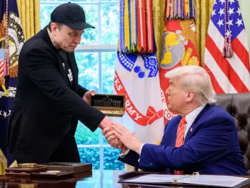 Mask 80% dahi, qalan 20%-i isə səhv edən biridir - Tramp