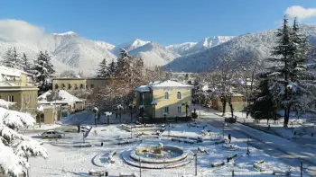 Azərbaycanla sərhəddə polisə silahlı hücum olub