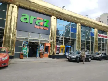 “Araz”dan alınan şirniyyatda həyat üçün real təhlükə – içindən plastik qapaq çıxdı