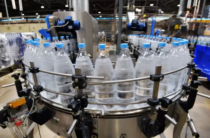 Gürcüstan 2027-ci ildən plastik qablaşdırmada məhsulları qadağan edəcək