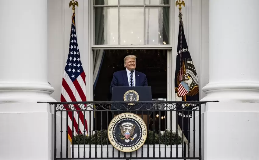 “Ağ Ev” Trampın bayramını “qurban və ovçu” ifadəsi ilə təbrik edib