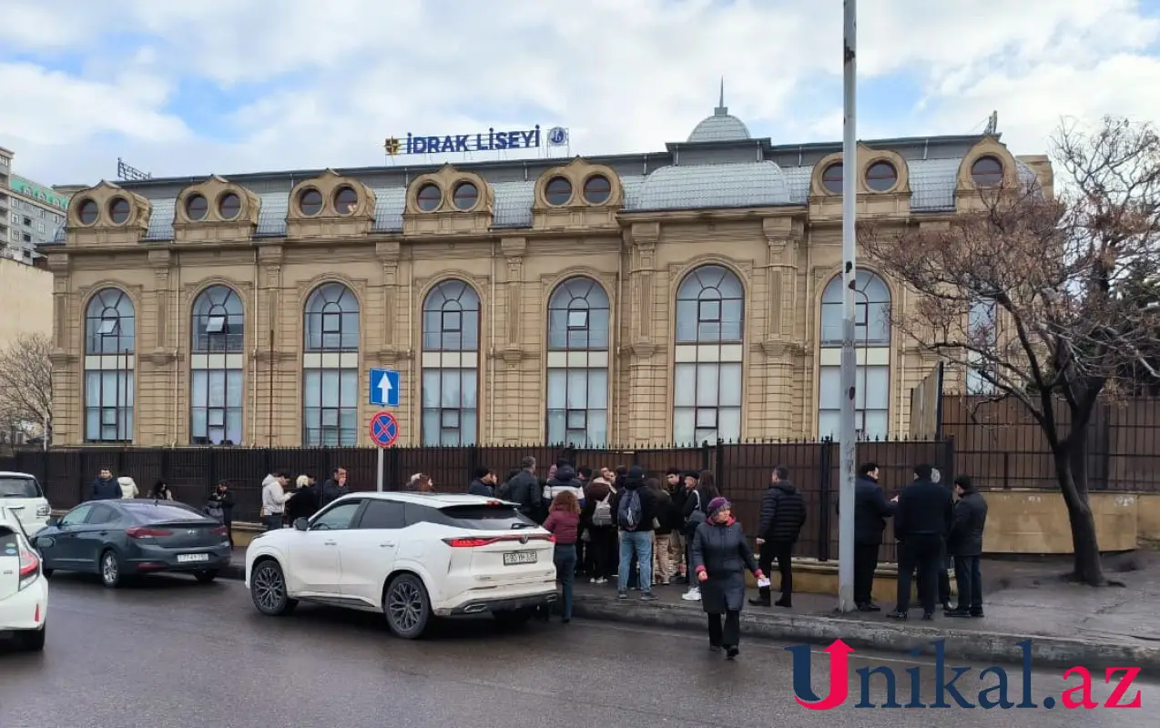 "İdrak" liseyində şagird müəllimi güllələdi