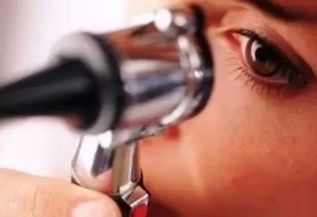 Alzeymer xəstəliyini gözlər vasitəsilə aşkar etmək mümkün ola bilər