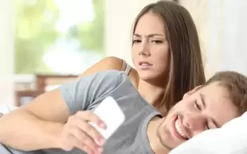 Xəyanətin 8 gözlənilməz əlaməti