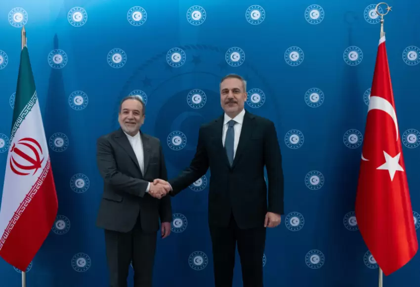 Türkiyə və İran XİN rəhbərləri telefonla danışıb