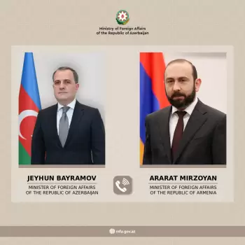 Ceyhun Bayramov Ermənistanın XİN rəhbəri Ararat Mirzoyanla telefonla danışıb