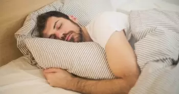 Beynin xüsusi quruluşu insanların daha tez-tez şüurlu yuxu görməsinə kömək edə bilər - JSR