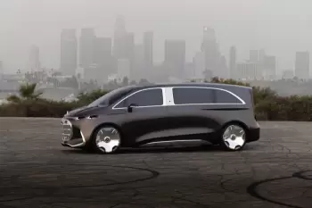 "Mercedes" yeni biznes furqonunu təqdim edib