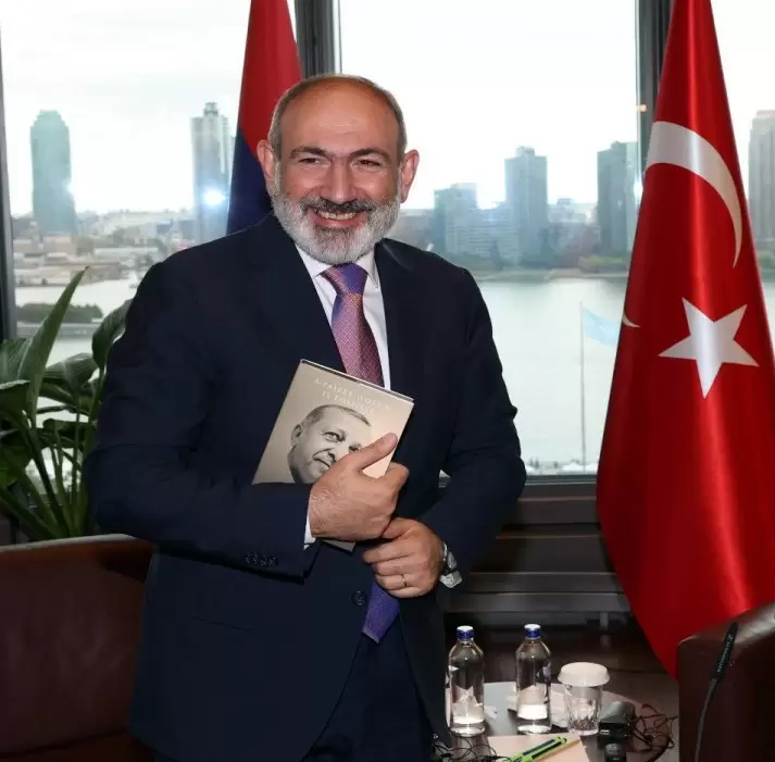 Nikol Paşinyan: "Türkiyə bayrağının yandırılması qəbuledilməzdir"
