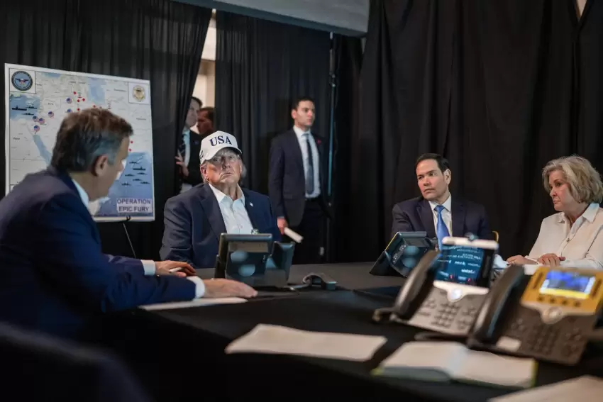 CNN: Tramp İranla bağlı yenilənmiş hərbi variantları dinləyəcək