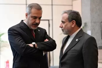 İran və Türkiyənin XİN rəhbərləri ABŞ ilə danışıqlar ətrafında yaranmış vəziyyəti müzakirə ediblər