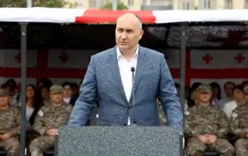 Gürcüstanın sabiq müdafiə naziri 10 il azadlıqdan məhrum edilib