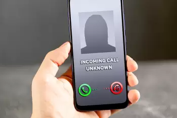 Əfqanıstanda cinlərlə telefonla əlaqə saxladığını iddia edən şəxs həbs edilib