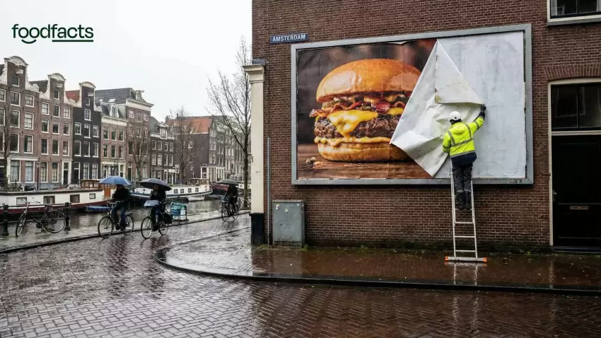 Amsterdam ət və benzinlə işləyən avtomobillərin reklamını qadağan edib