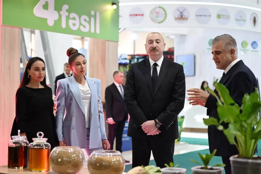 Prezident İlham Əliyev 19-cu “Caspian Agro Week” və 31-ci “InterFood Azerbaijan” sərgiləri ilə tanış olub