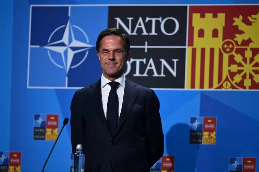 Rutte Rusiyanı NATO-nun təhlükəsizliyinə əsas təhdid hesab edir