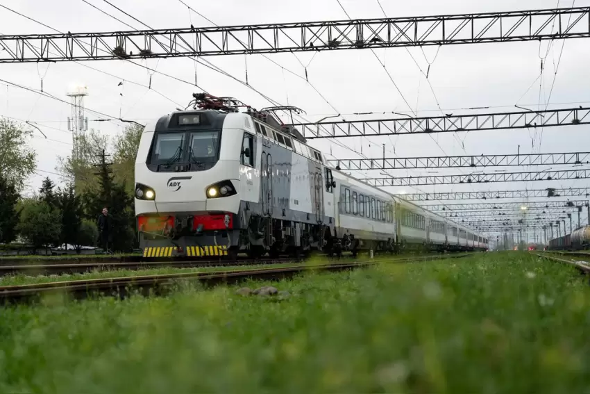 Bakı-Tbilisi-Bakı qatar marşrutu üzrə biletlərin qiyməti açıqlanıb