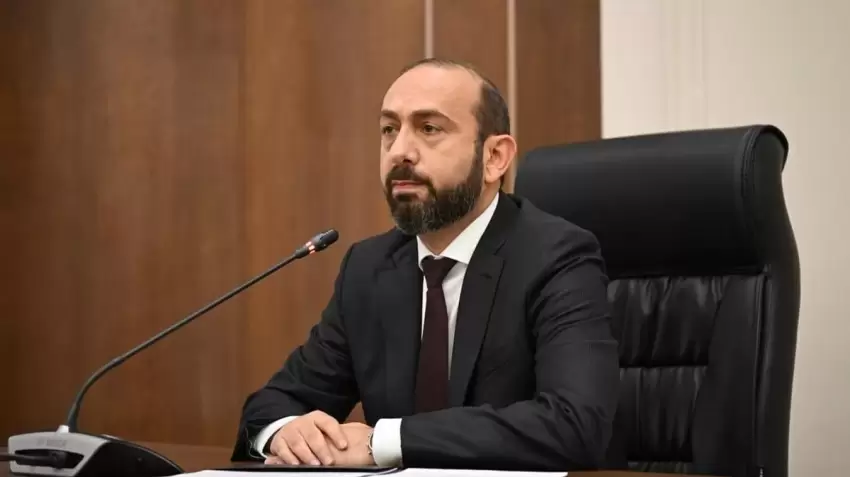Ararat Mirzoyan: "Ermənistan Rusiya ilə əlaqələrin kəsilməsində maraqlı deyil"