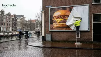 Amsterdam ət və benzinlə işləyən avtomobillərin reklamını qadağan edib