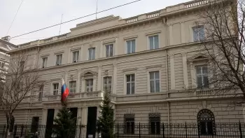 Avstriya üç rus diplomatını ölkədən çıxarıb