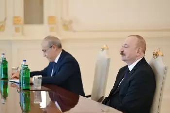 Prezident İlham Əliyev İslam İnkişaf Bankı Qrupunun sədrinin başçılıq etdiyi nümayəndə heyətini qəbul edib