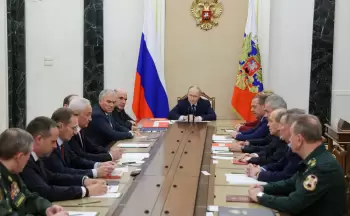 Putin Rusiya Təhlükəsizlik Şurasının daimi üzvləri ilə müşavirə keçirib