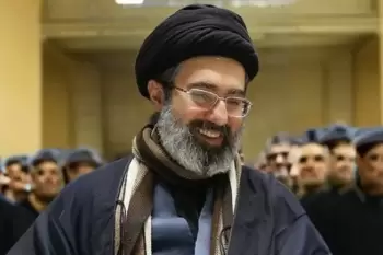CBS İranın ali rəhbərinin xarici dünya ilə məhdud əlaqəsi olduğunu açıqlayıb