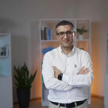 Vəzifəsindən ayılan həkim açıqlama yaydı - Allah körpələrimizi qorusun!