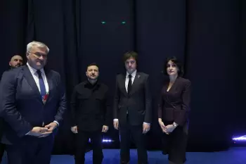Kobaxidze və Zelenski beş ildən sonra ilk dəfə İrəvanda görüşüblər