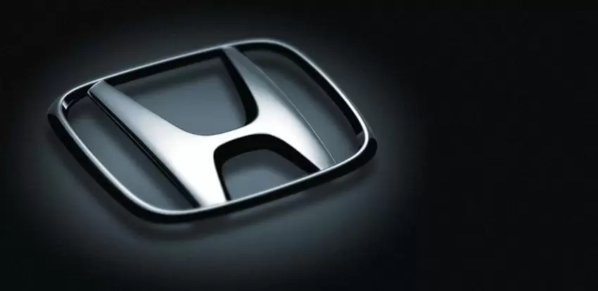 “Honda” 100 min avtomobili geri çağırıb