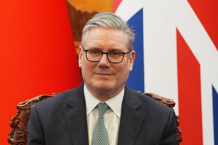 Starmmer partiya daxilində artan təzyiqlər fonunda istefa variantını nəzərdən keçirə bilər - "The Times"
