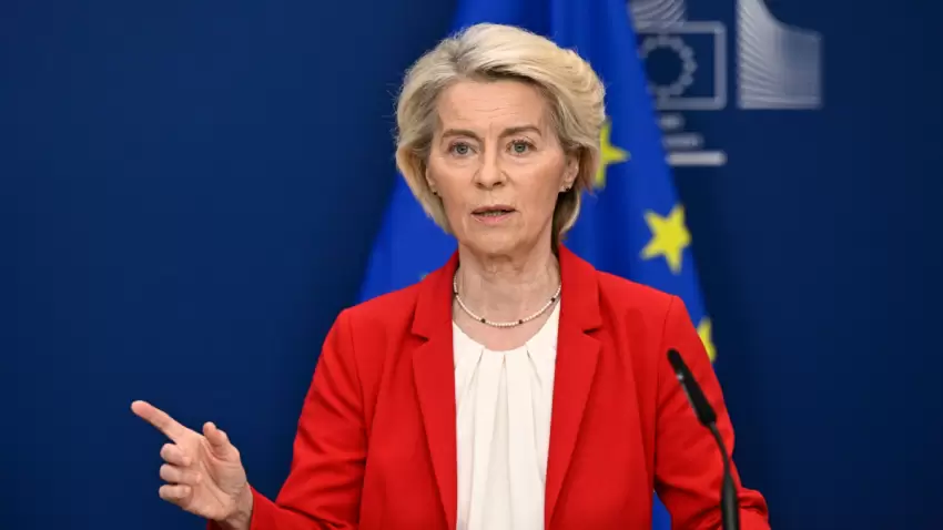Ursula fon der Lyayen hətta Avropa Komissiyasının baş direktorlarından da səlahiyyətlər alır - "Politico"