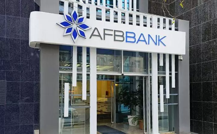 “AFB Bank”ın filial müdiri 12 min “otkat” alıb