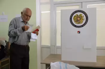 Ermənistanda MDB müşahidə missiyasının üzvlərinə təzyiq göstərilib - Rusiya MSK