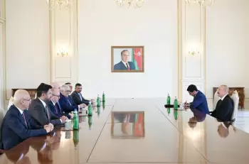 Prezident İlham Əliyev Türkiyə Böyük Millət Məclisi sədrinin rəhbərlik etdiyi nümayəndə heyətini qəbul edib
