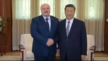 Lukaşenko və Si Cinpin Pekində görüşüb