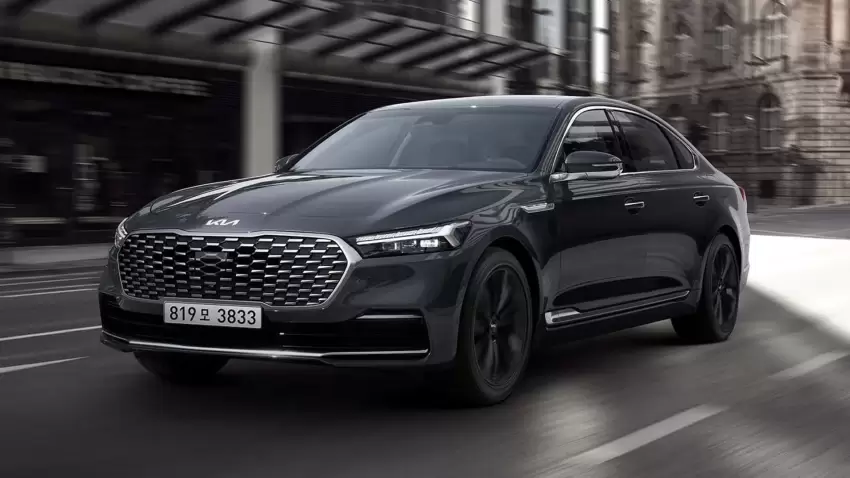"Kia" flaqman "K9" modelinin istehsalını dayandırır