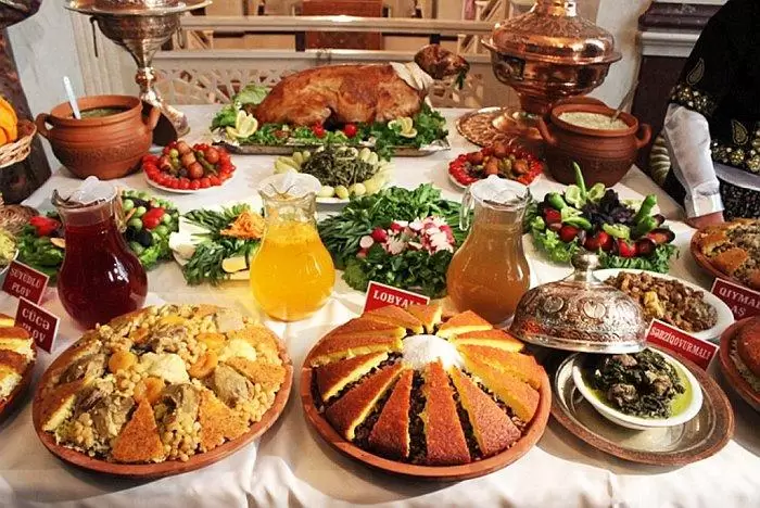 Dünyanın ən yaxşı mətbəxlərinin reytinqi Azərbaycan neçənci yerdədir?