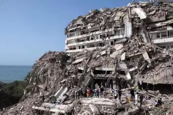 Venesuelada zəlzələlər nəticəsində ölənlərin sayı 2295 nəfərə çatıb