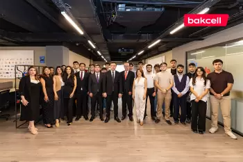 “Bakcell” və Gənclər Fondu "İnnovasiya və Süni İntellekt" üzrə təqaüd proqramının qalibləri ilə görüş keçirib