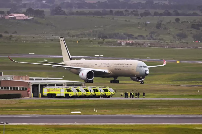 "Airbus A350" 24 saatdan çox havada qalaraq uçuş məsafəsinə görə rekord qırıb