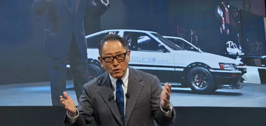 "Toyota"nı qlobal avtomobil nəhənginə çevirən şirkətin keçmiş rəhbəri Hiroşi Okuda 93 yaşında vəfat edib