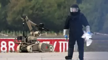 Leypsiq hava limanı yaxınlığında daha bir pilotsuz uçuş aparatı və partlayıcı aşkarlanıb