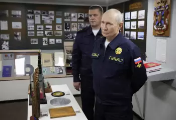 Putin ilk dəfə şəxsən Kuril adalarına səfər edib